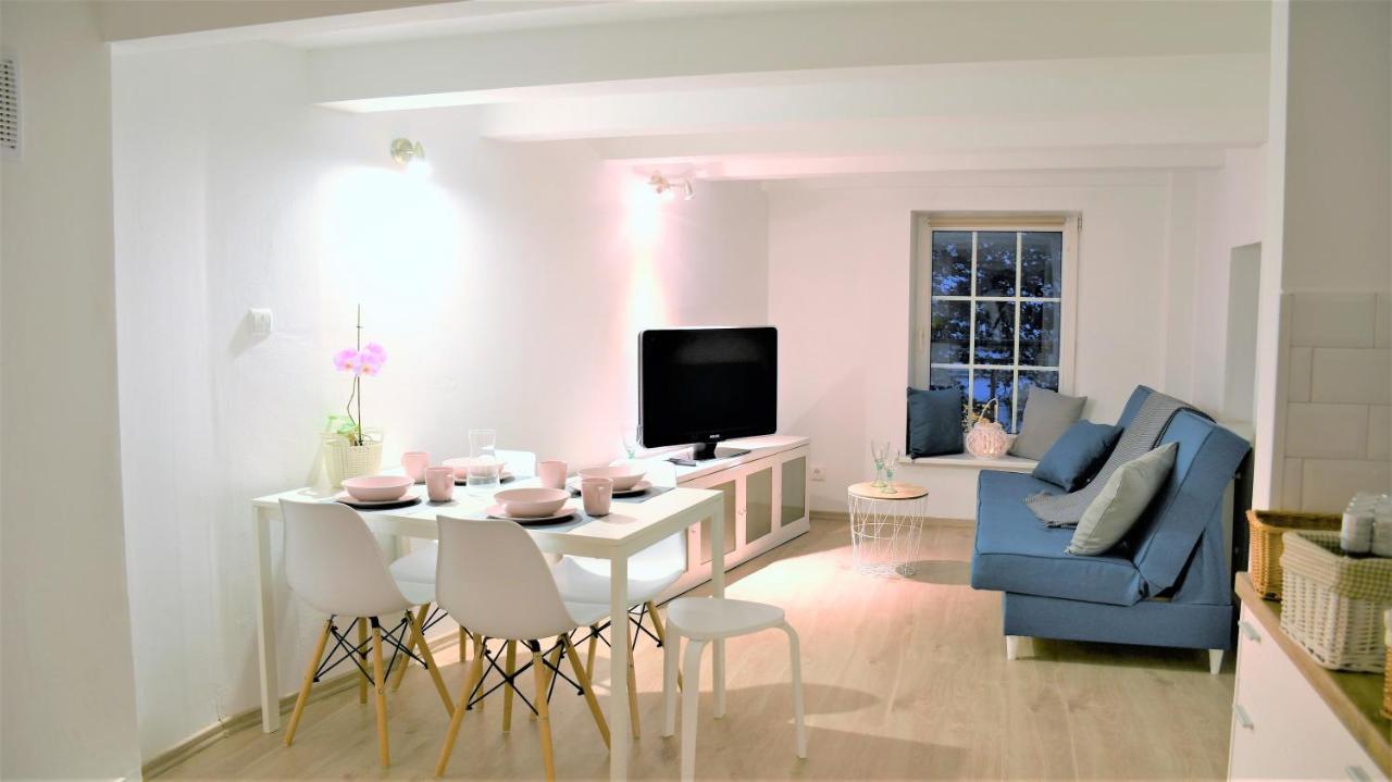 Apartament Spichlerz - Starowka Appartement Olsztyn  Buitenkant foto