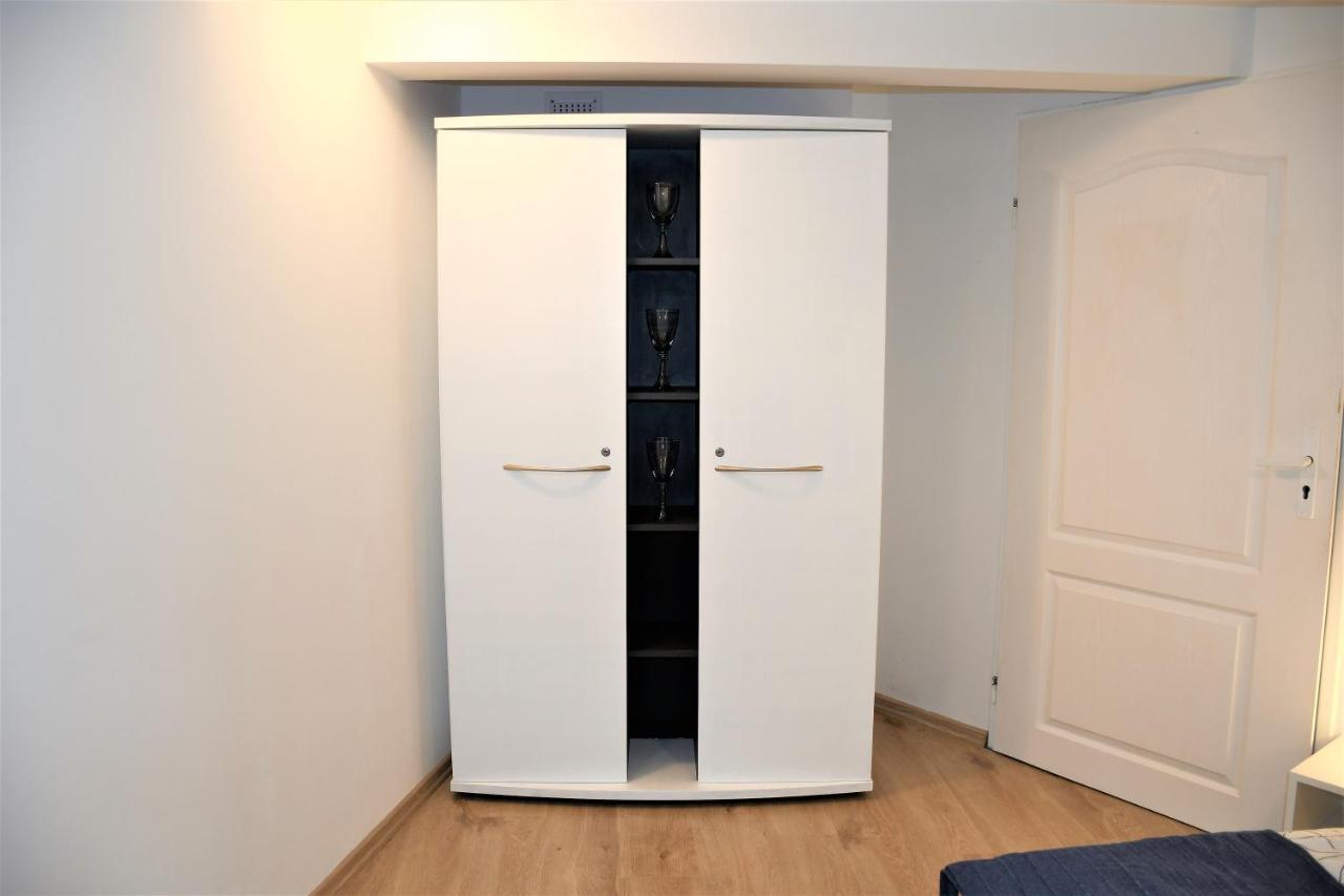 Apartament Spichlerz - Starowka Appartement Olsztyn  Buitenkant foto